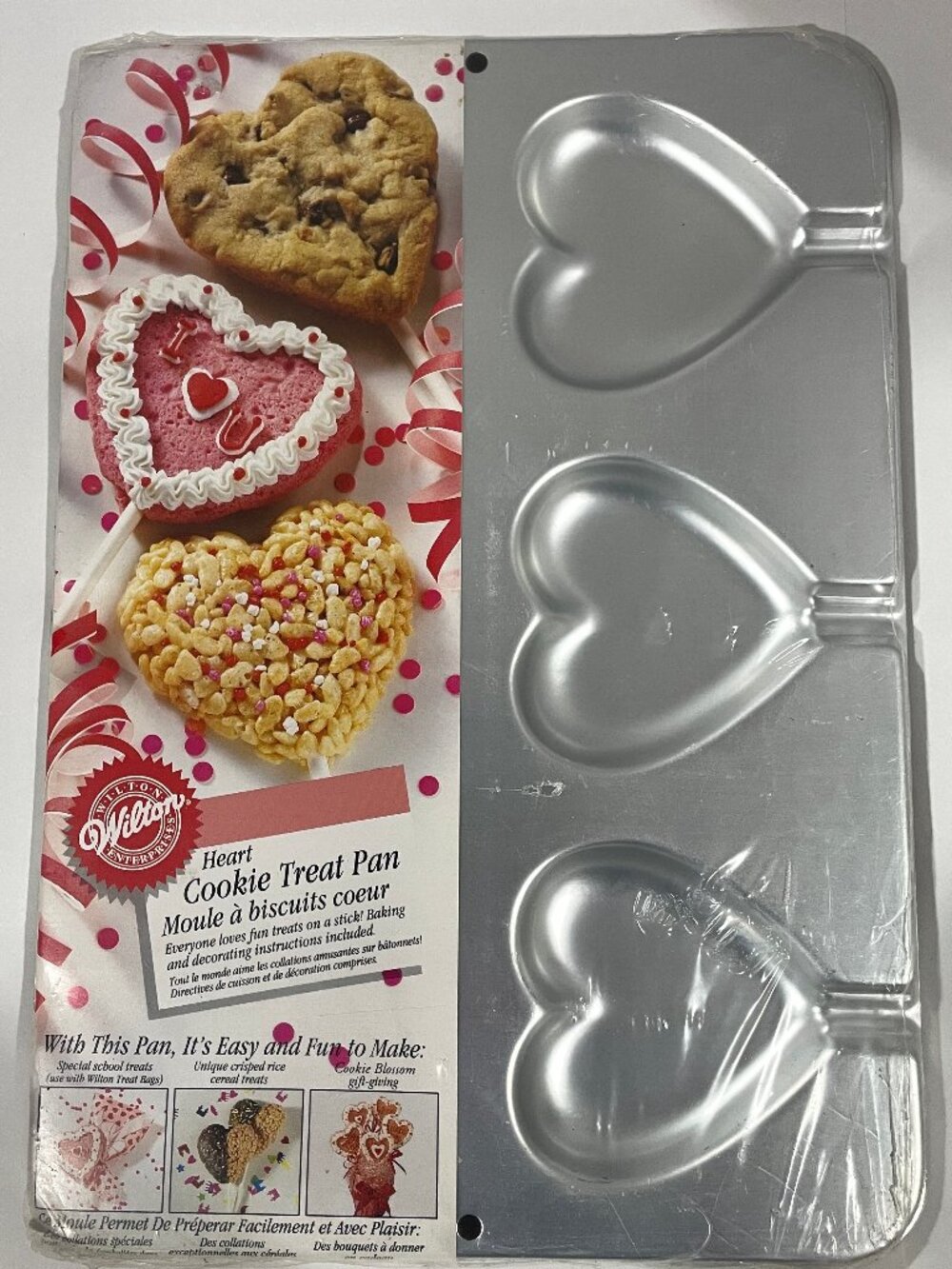 New WIlton Heart Shaped Cookie Treat Pan #2105-8104 Lollipop Mold 1998 Aluminum